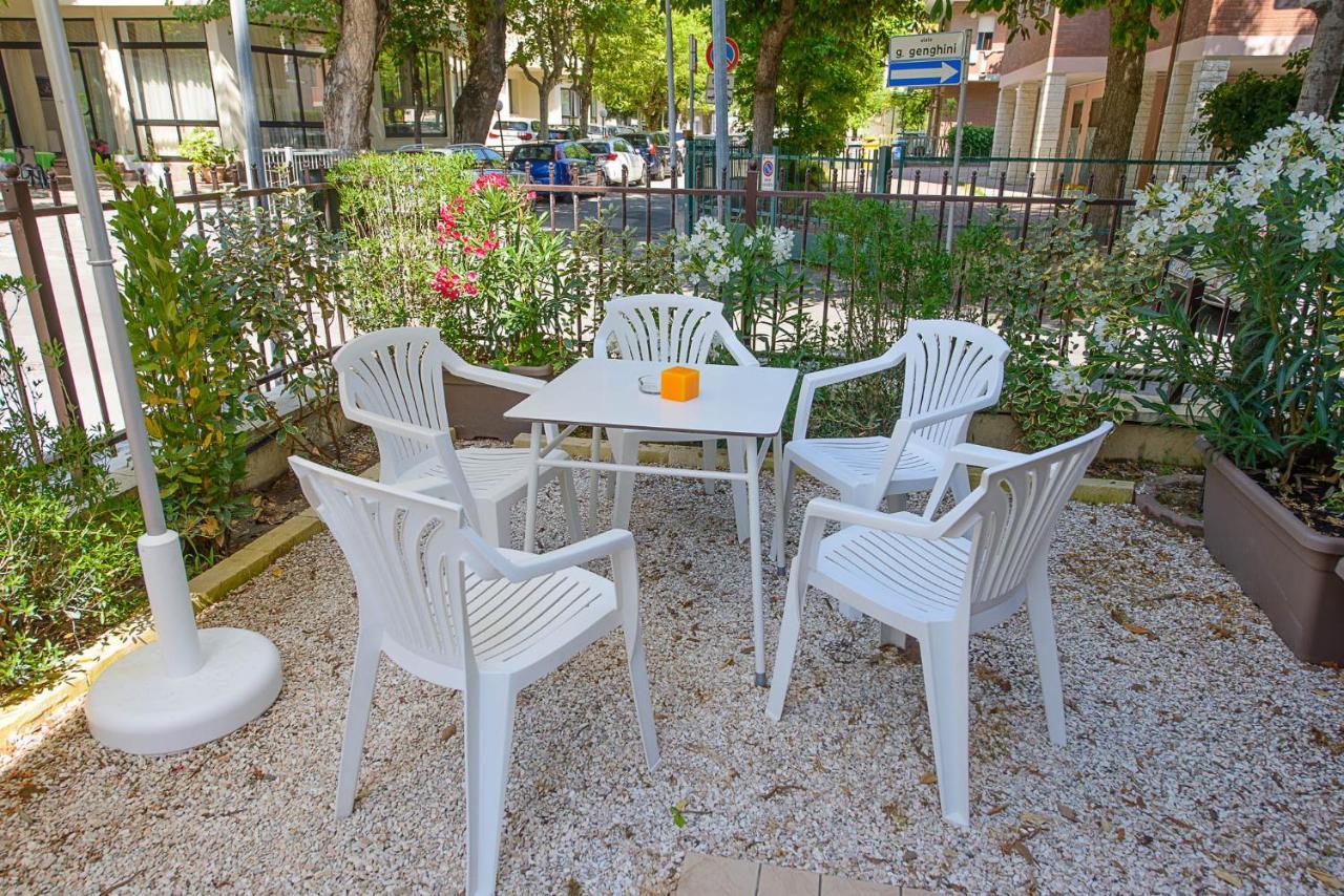 Residence Ducale Rimini Exterior photo
